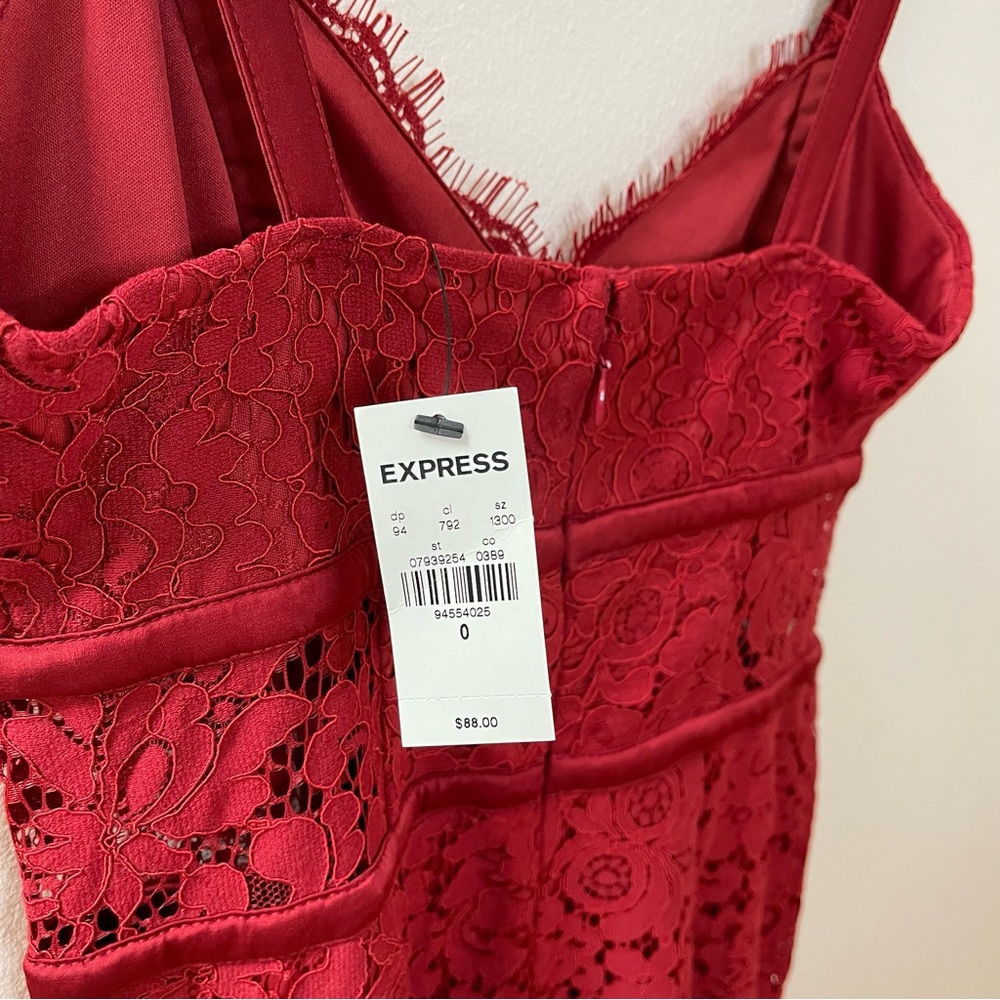 NWT Red Hot Romance Express Lace Midi Dress Size 0 red valentine - Picture 8 of 12